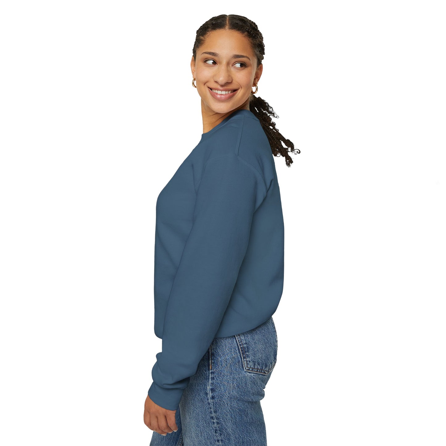 Minimalist Crewneck Sweatshirt - Cozy Gift, Casual Wear, Unisex Fashion, Comfortable Layering, Special Occasion Sweatshirt