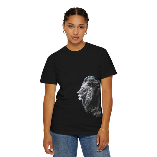 Garment-Dyed Lion Tee - Unisex, Stylish Graphic Shirt, Perfect Gift for Nature Lovers, Cozy Casual Wear, Birthday Present, Animal Lovers