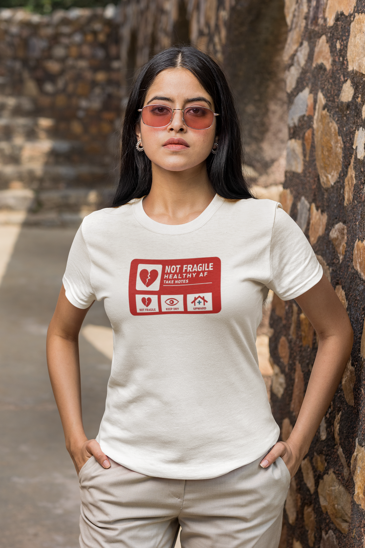 Heartfelt Boyfriend Tee, Casual Women’s T-Shirt, Perfect Gift for Girlfriends, Heart Graphic Tee, Everyday Comfort Wear