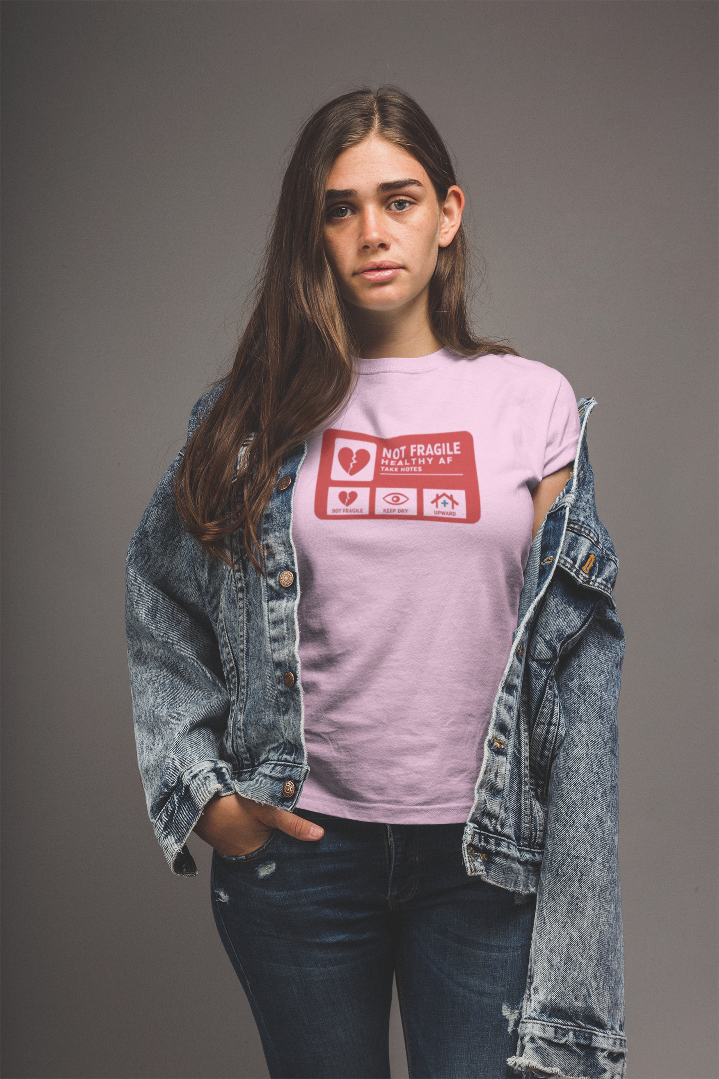 Heartfelt Boyfriend Tee, Casual Women’s T-Shirt, Perfect Gift for Girlfriends, Heart Graphic Tee, Everyday Comfort Wear