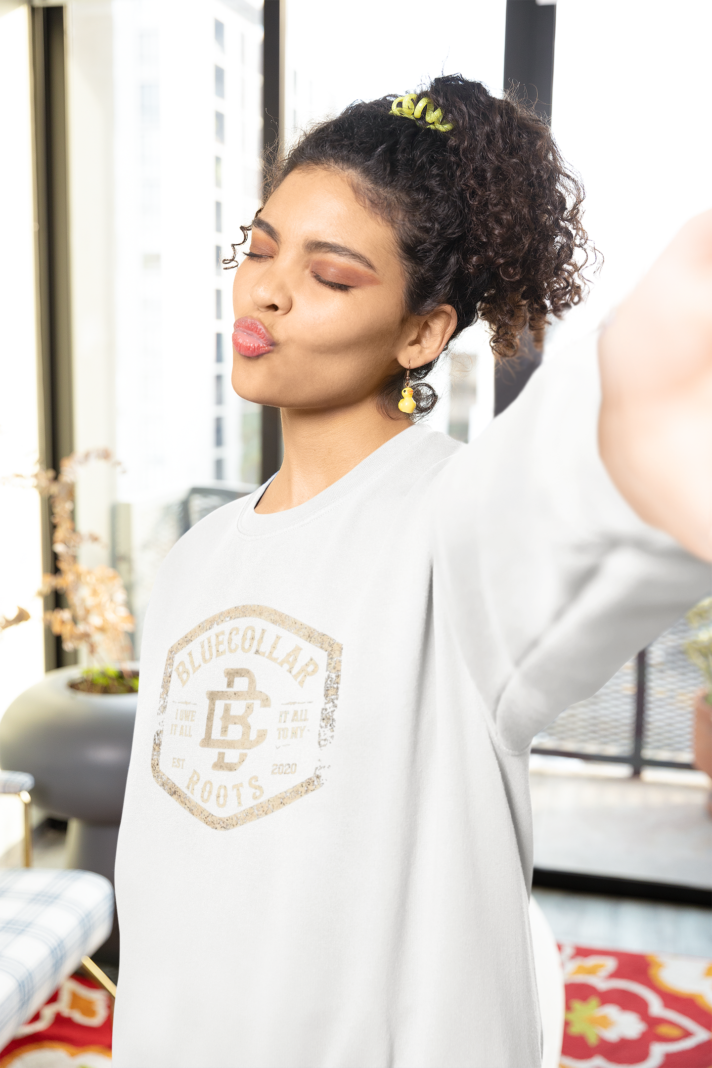 Unisex Heavy Blend™ Crewneck Sweatshirt - Cozy Casual Wear for Every Occasion, Gift for Friends and Family, Perfect for Holidays