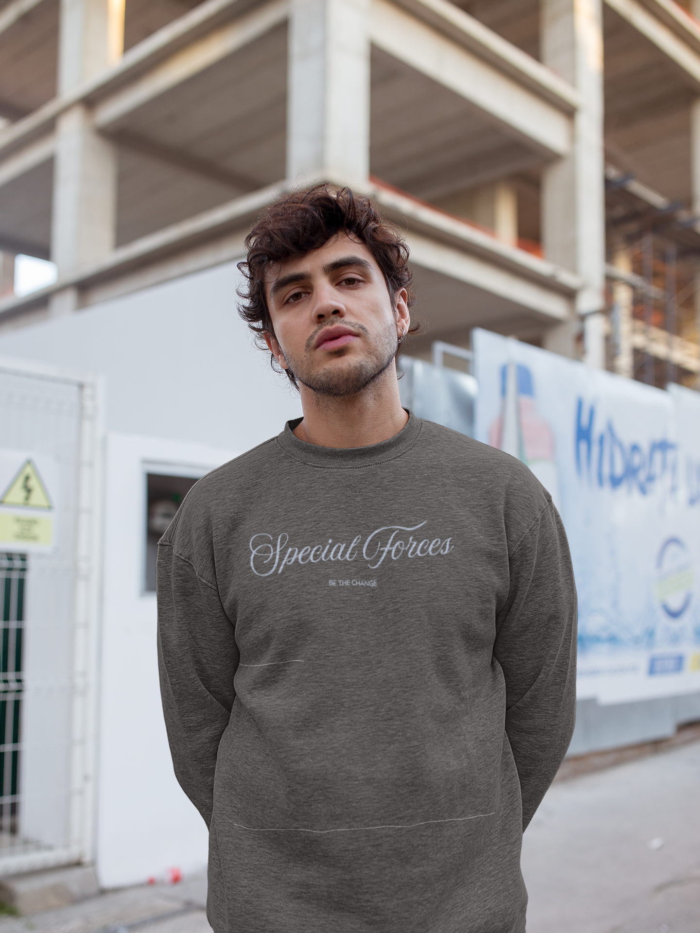 Minimalist Crewneck Sweatshirt - Cozy Gift, Casual Wear, Unisex Fashion, Comfortable Layering, Special Occasion Sweatshirt