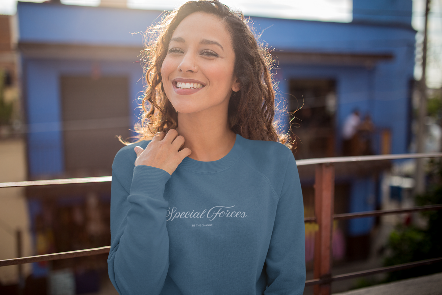 Minimalist Crewneck Sweatshirt - Cozy Gift, Casual Wear, Unisex Fashion, Comfortable Layering, Special Occasion Sweatshirt