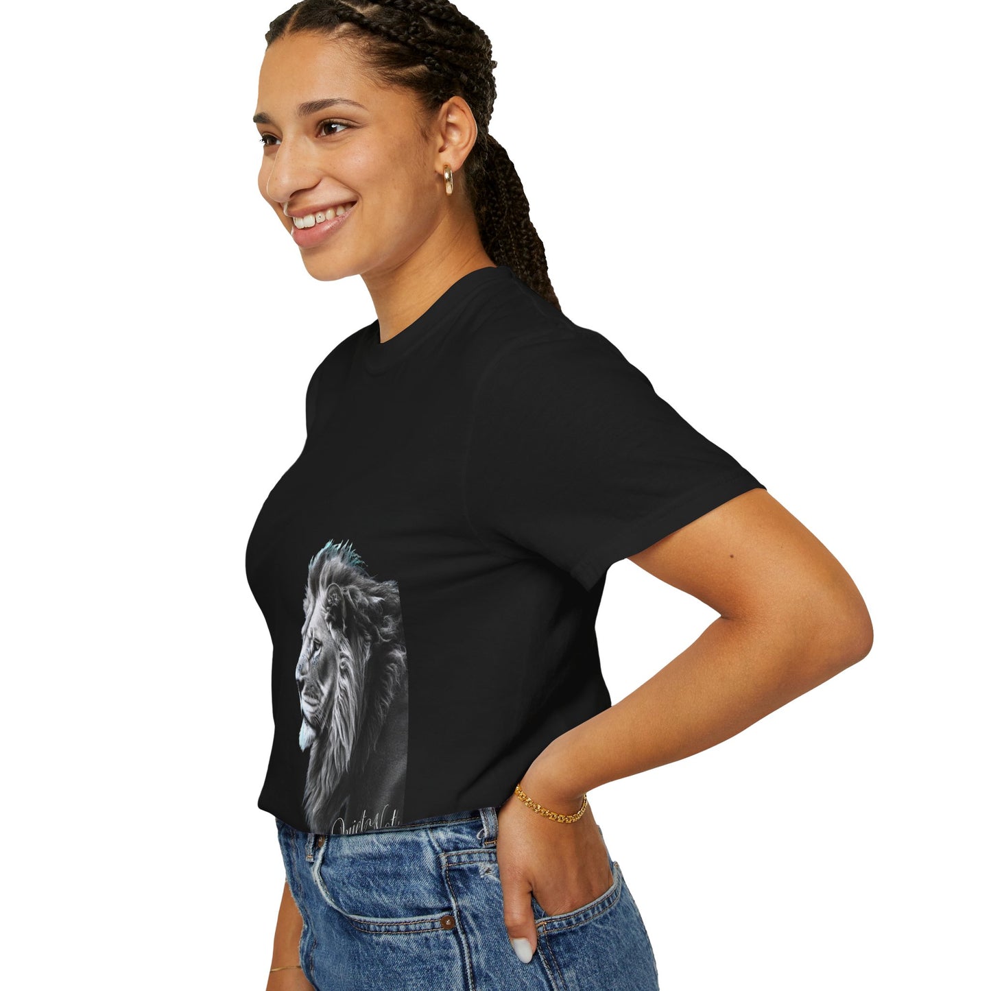 Garment-Dyed Lion Tee - Unisex, Stylish Graphic Shirt, Perfect Gift for Nature Lovers, Cozy Casual Wear, Birthday Present, Animal Lovers